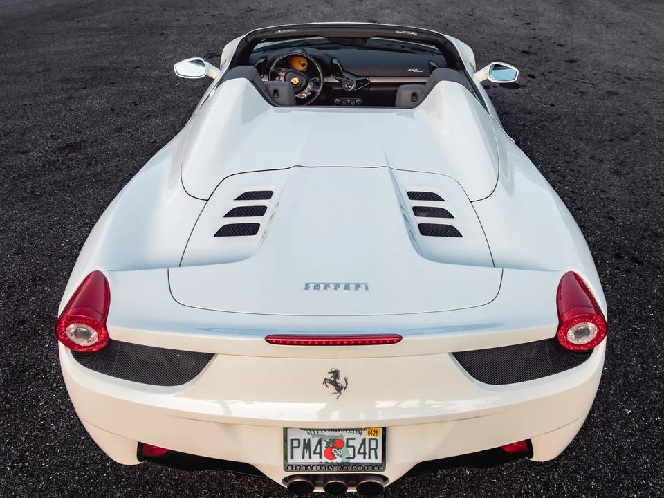 2013 Ferrari 458 Spider - Image 12 of 31