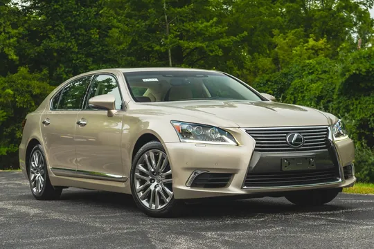 2013 Lexus LS460 L Executive Package AWD