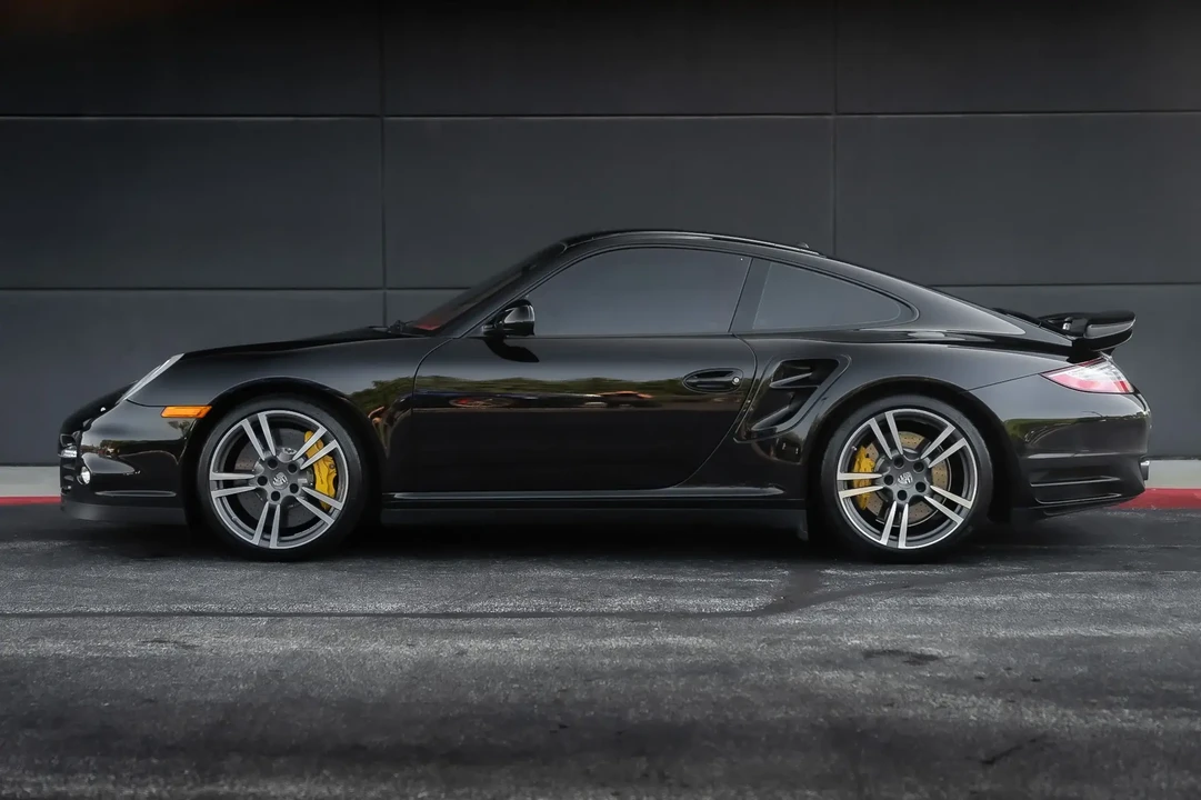 2013 Porsche 997 Turbo S - Image 4 of 6