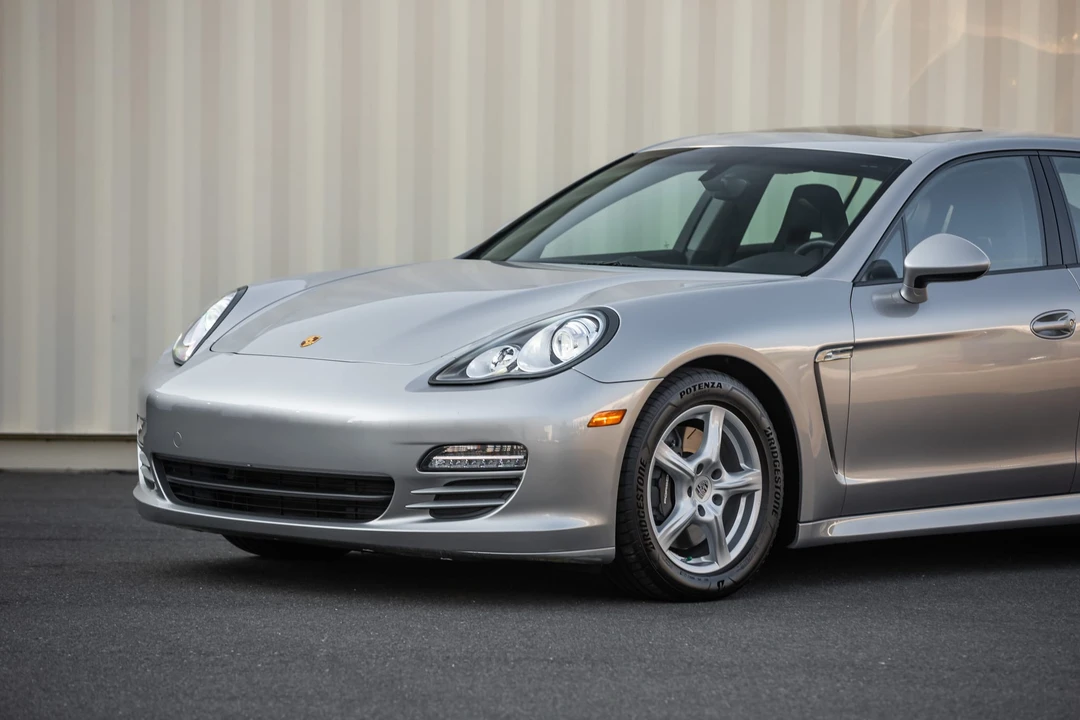 2013 Porsche 970 Panamera - Image 12 of 31