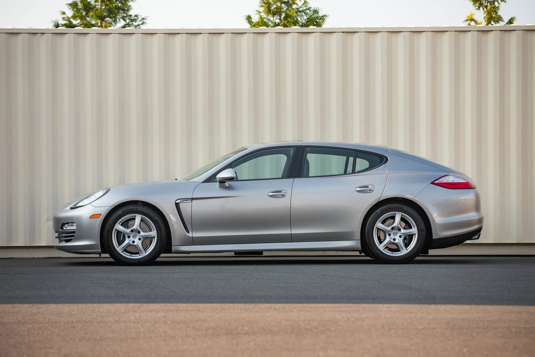 2013 Porsche 970 Panamera - Image 4 of 31
