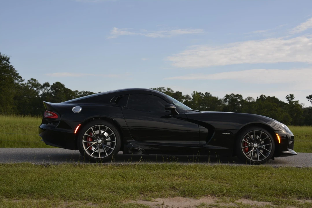 2013 Dodge Viper 5th Gen - Image 23 of 31