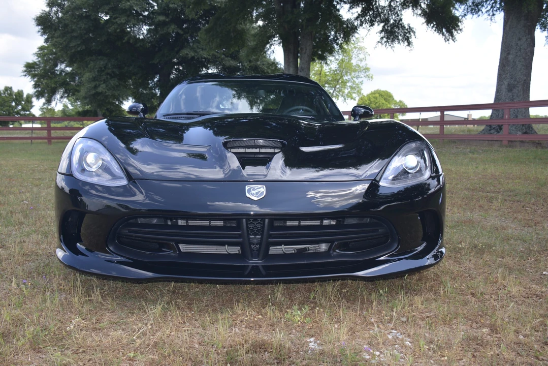 2013 Dodge Viper 5th Gen - Image 2 of 31