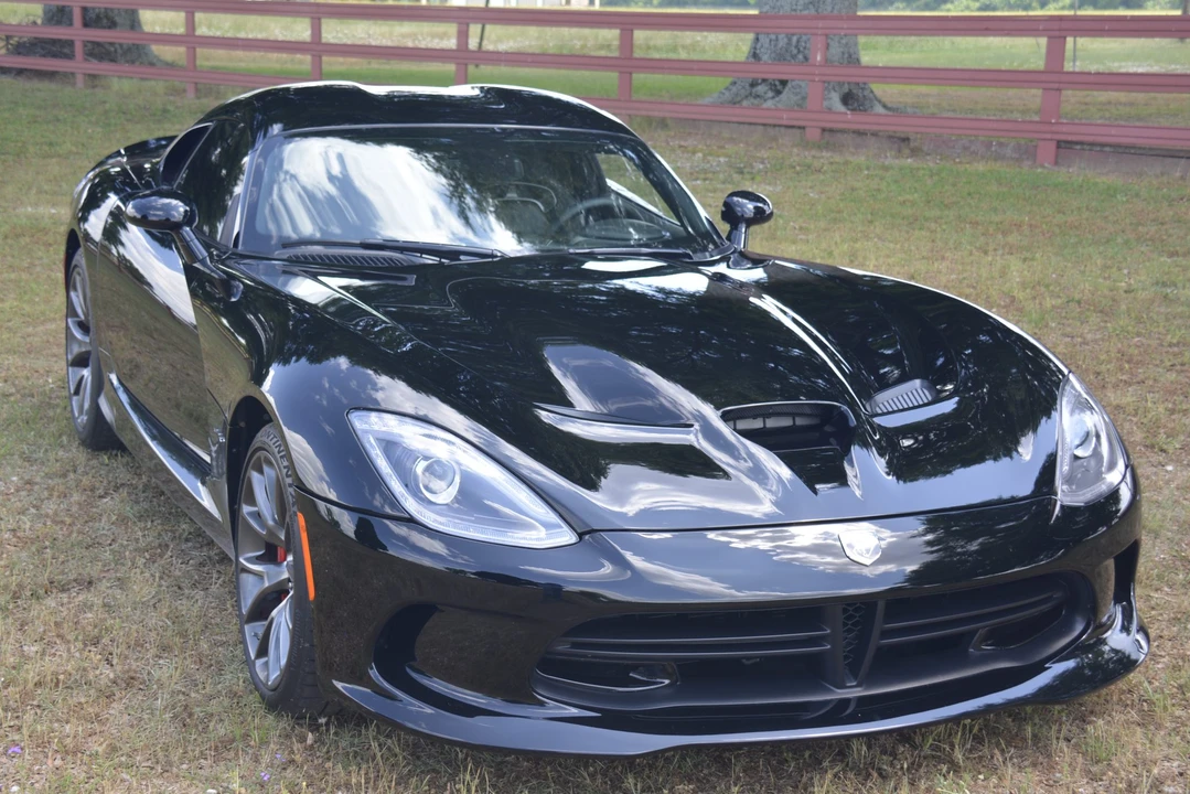 2013 Dodge Viper 5th Gen - Image 3 of 31