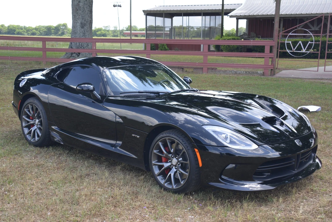 2013 Dodge Viper 5th Gen - Image 4 of 31