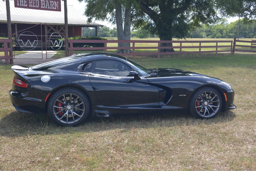 2013 Dodge Viper 5th Gen - Image 7 of 31