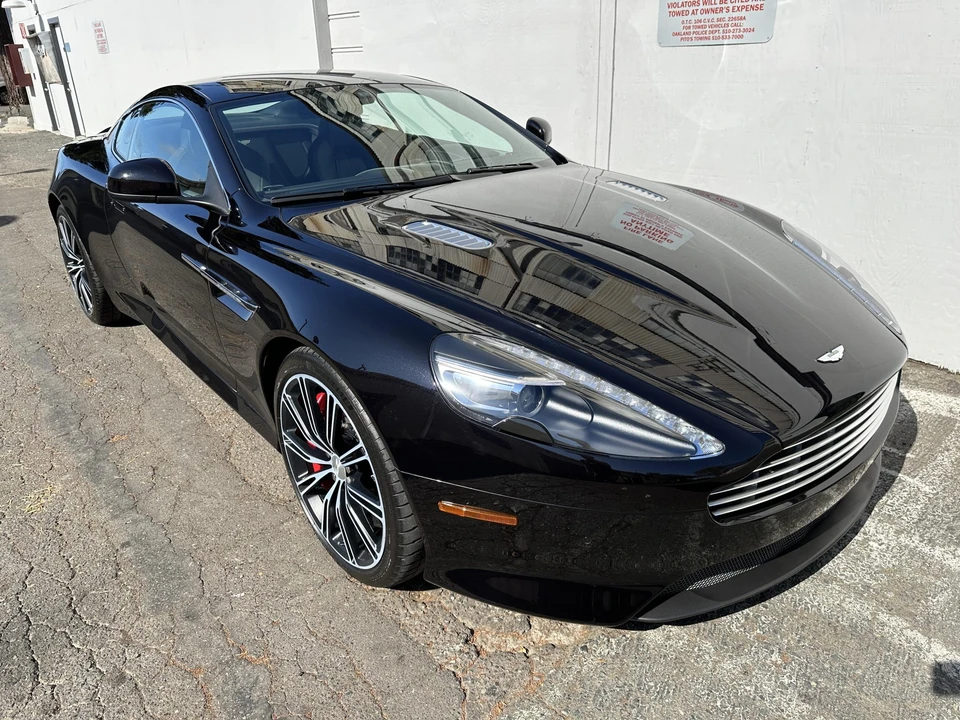 2014 Aston Martin DB9 - Image 13 of 31
