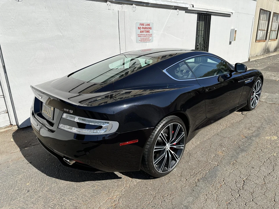 2014 Aston Martin DB9 - Image 24 of 31
