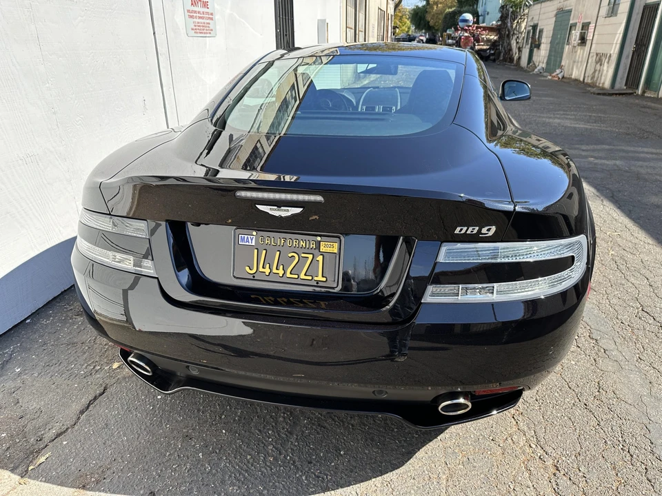2014 Aston Martin DB9 - Image 27 of 31