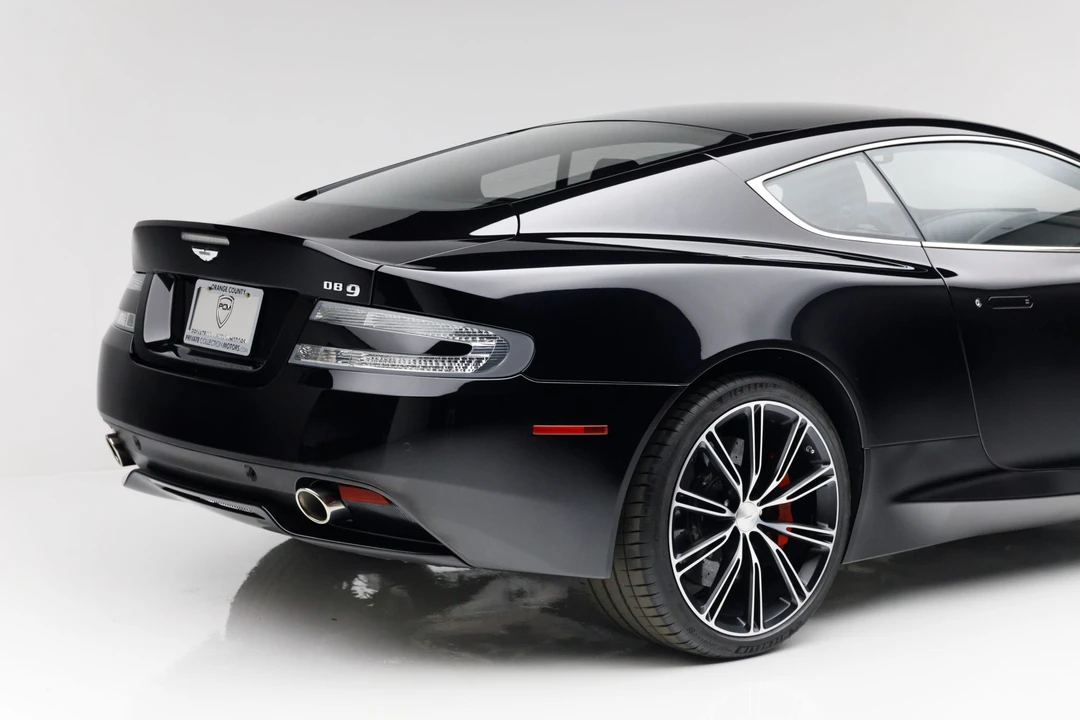 2014 Aston Martin DB9 - Image 24 of 31