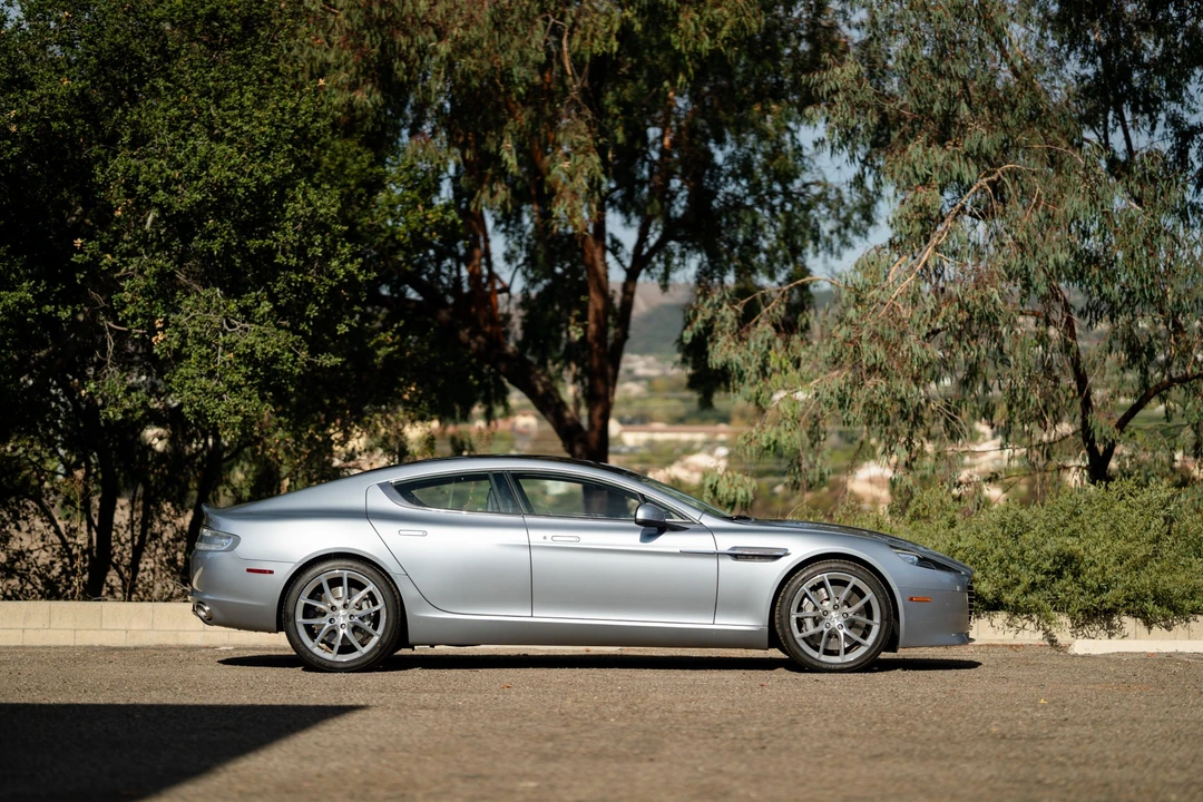 2014 Aston Martin Rapide - Image 7 of 31