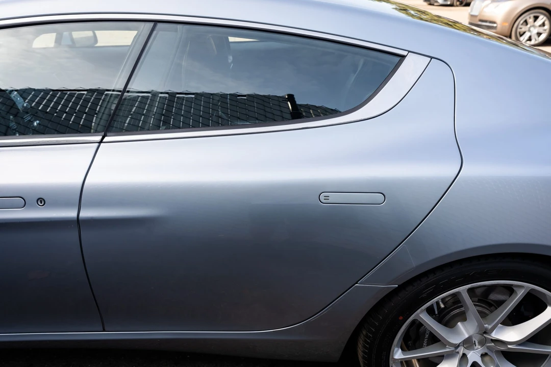 2014 Aston Martin Rapide - Image 27 of 31