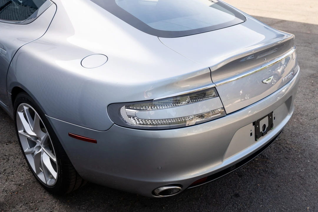 2014 Aston Martin Rapide - Image 30 of 31