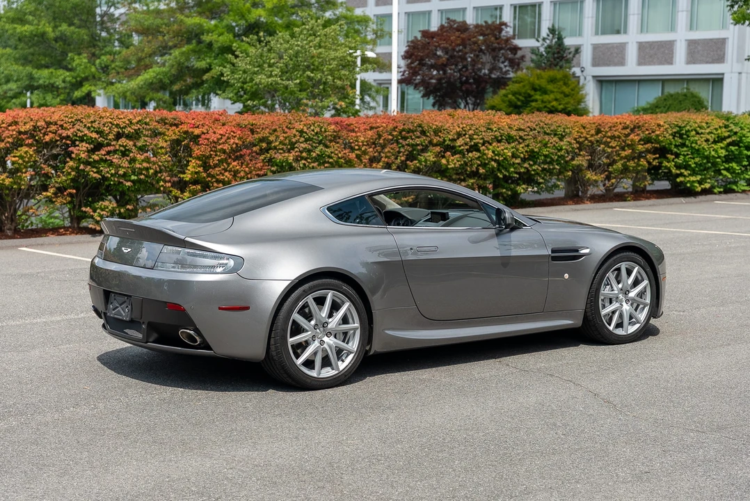 2014 Aston Martin V8 Vantage (2006-2017) - Image 11 of 31