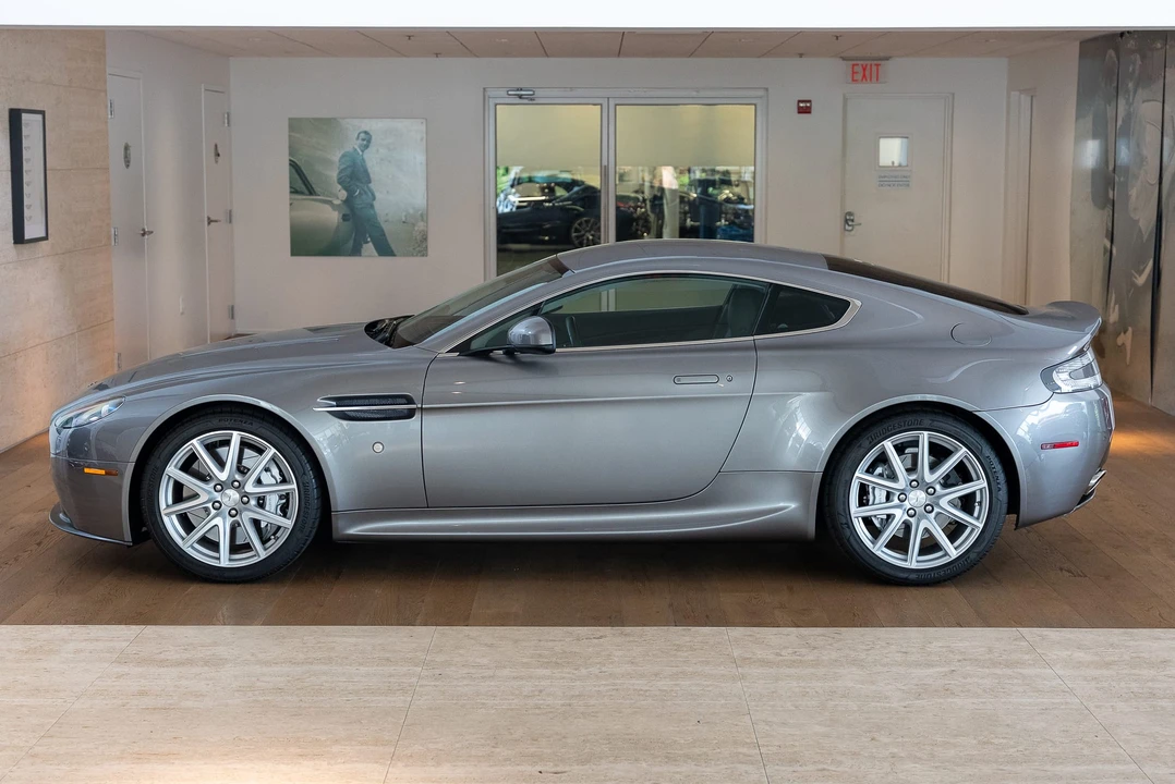 2014 Aston Martin V8 Vantage (2006-2017) - Image 21 of 31
