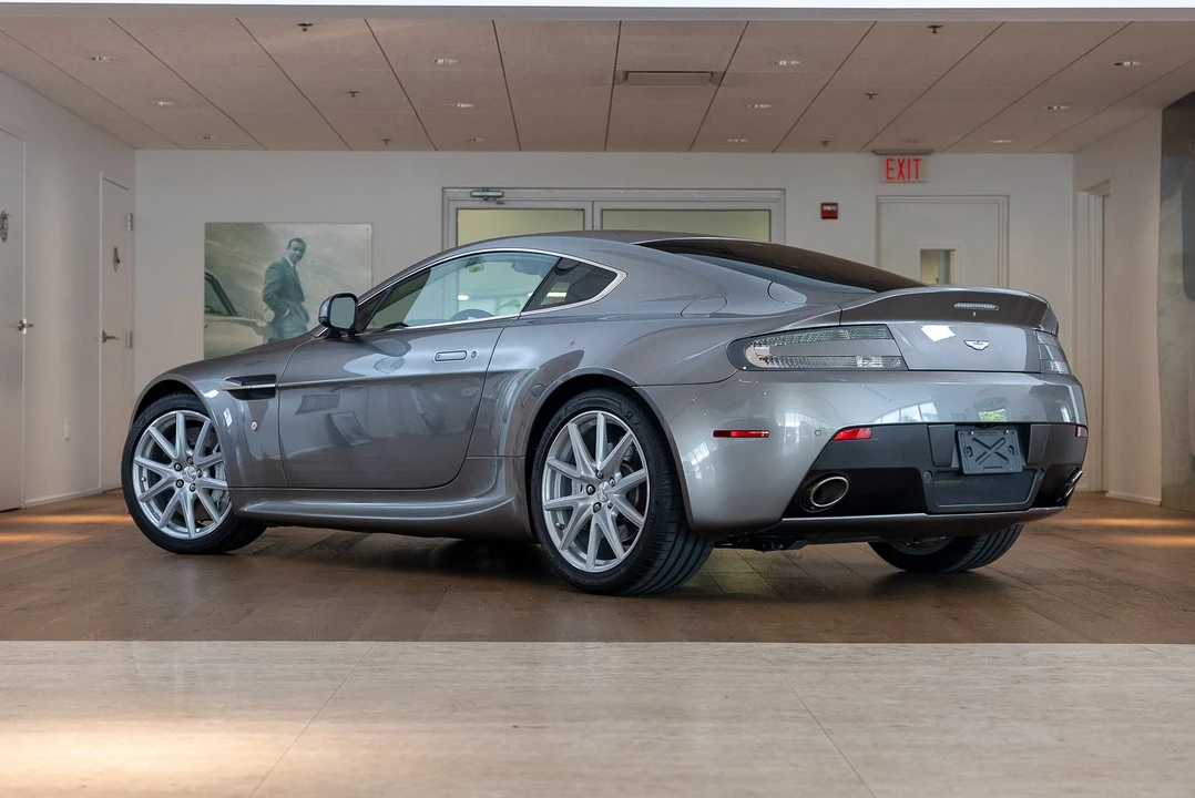 2014 Aston Martin V8 Vantage (2006-2017) - Image 22 of 31