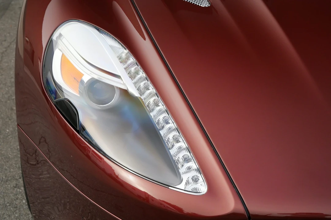 2014 Aston Martin Vanquish 2nd Gen - Image 31 of 31