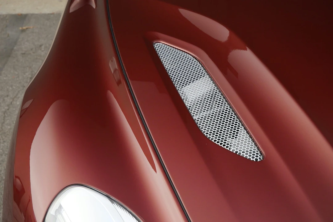 2014 Aston Martin Vanquish 2nd Gen - Image 30 of 31