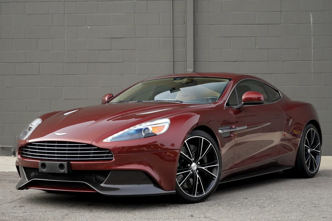 2014 Aston Martin Vanquish 2nd Gen - Image 2 of 31