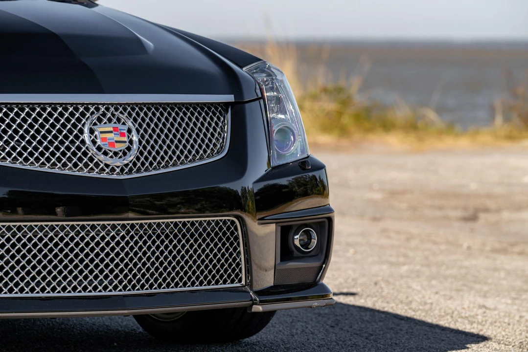 2014 Cadillac CTS-V 3rd Gen - Image 28 of 31