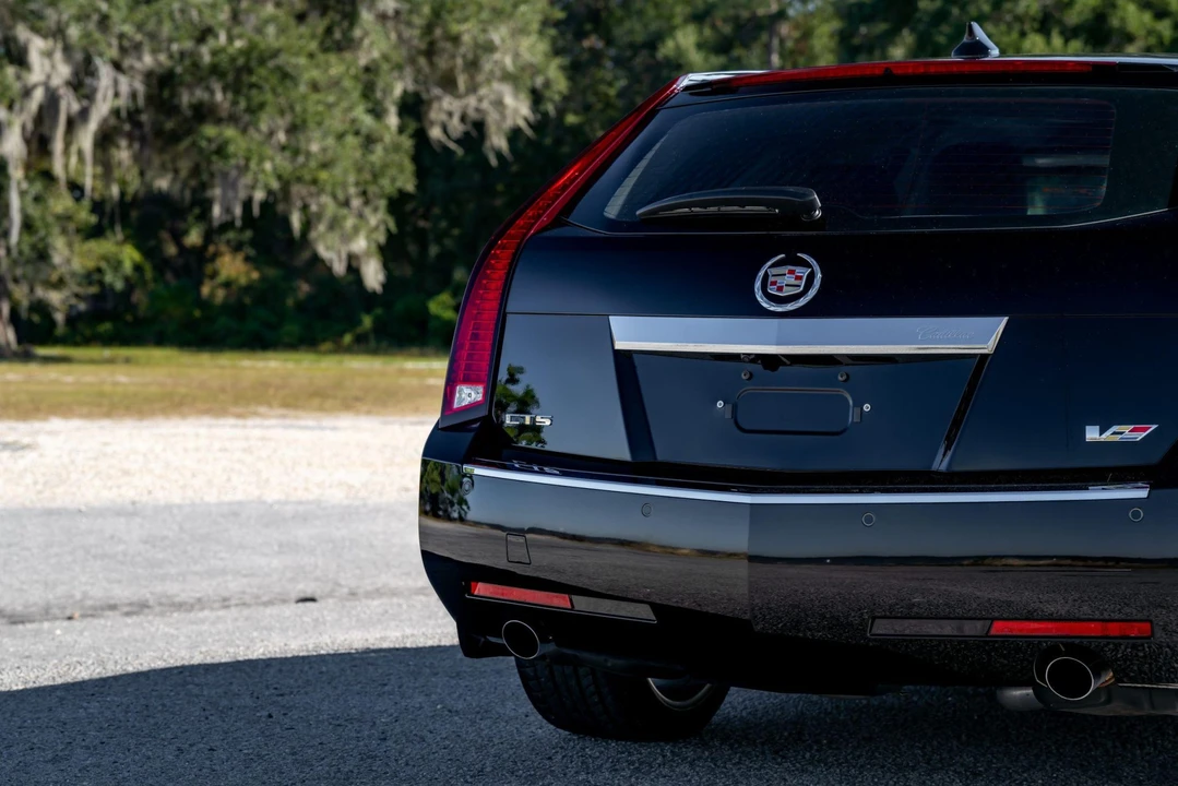 2014 Cadillac CTS-V 3rd Gen - Image 31 of 31