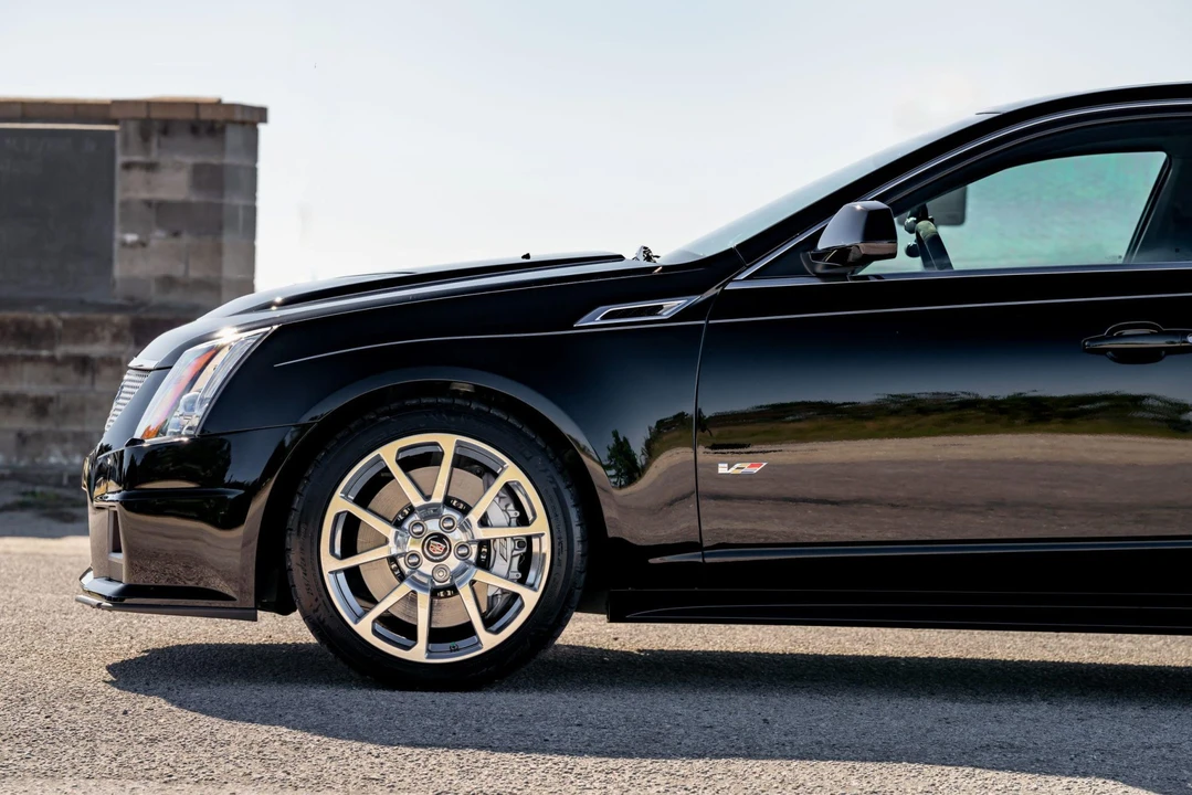 2014 Cadillac CTS-V 3rd Gen - Image 21 of 31