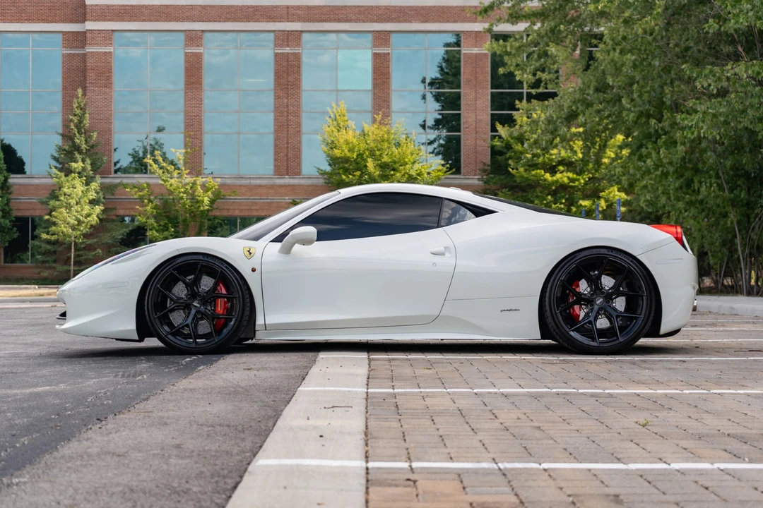 2014 Ferrari 458 Italia - Image 10 of 31