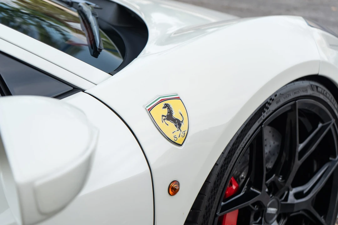 2014 Ferrari 458 Italia - Image 28 of 31