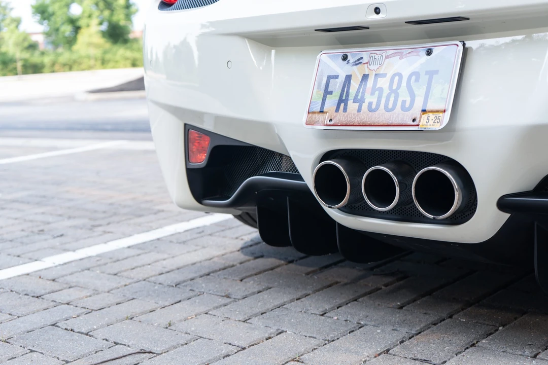 2014 Ferrari 458 Italia - Image 23 of 31