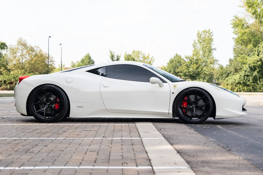 2014 Ferrari 458 Italia - Image 6 of 31