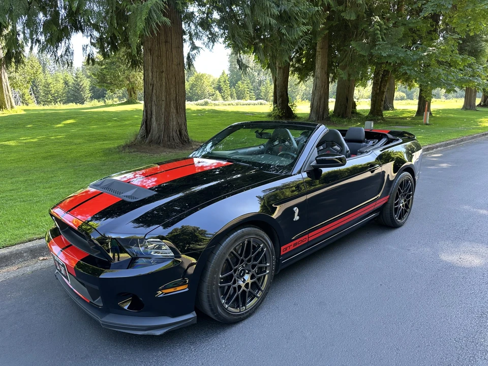 2014 Ford S197 II Shelby Mustang GT500 - Image 2 of 31