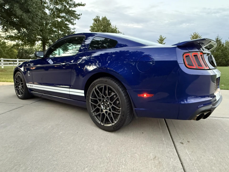 2014 Ford S197 II Shelby Mustang GT500 - Image 17 of 31