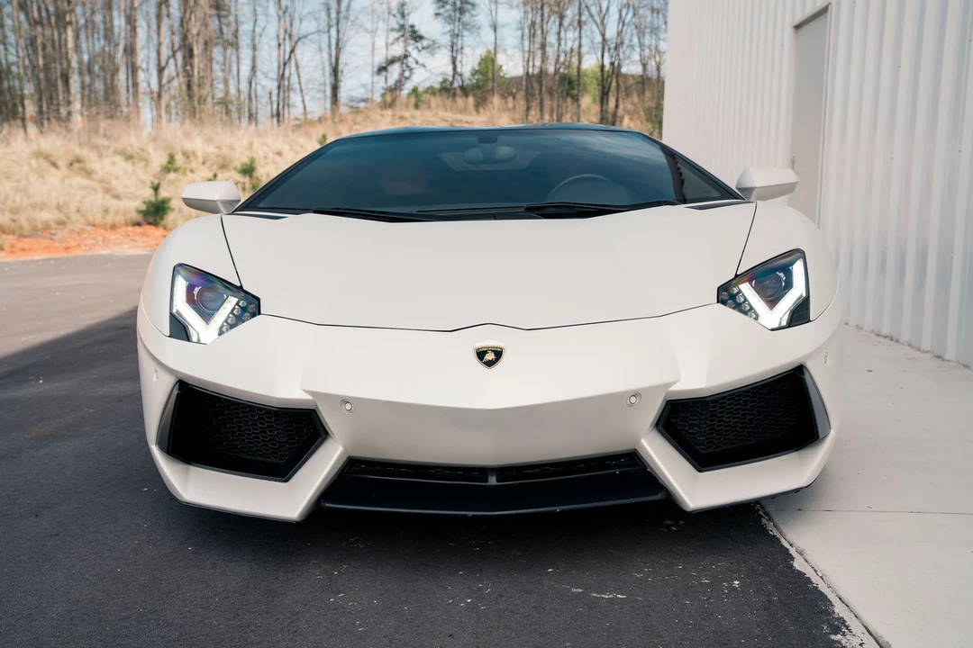 2014 Lamborghini Aventador LP700-4 - Image 7 of 31