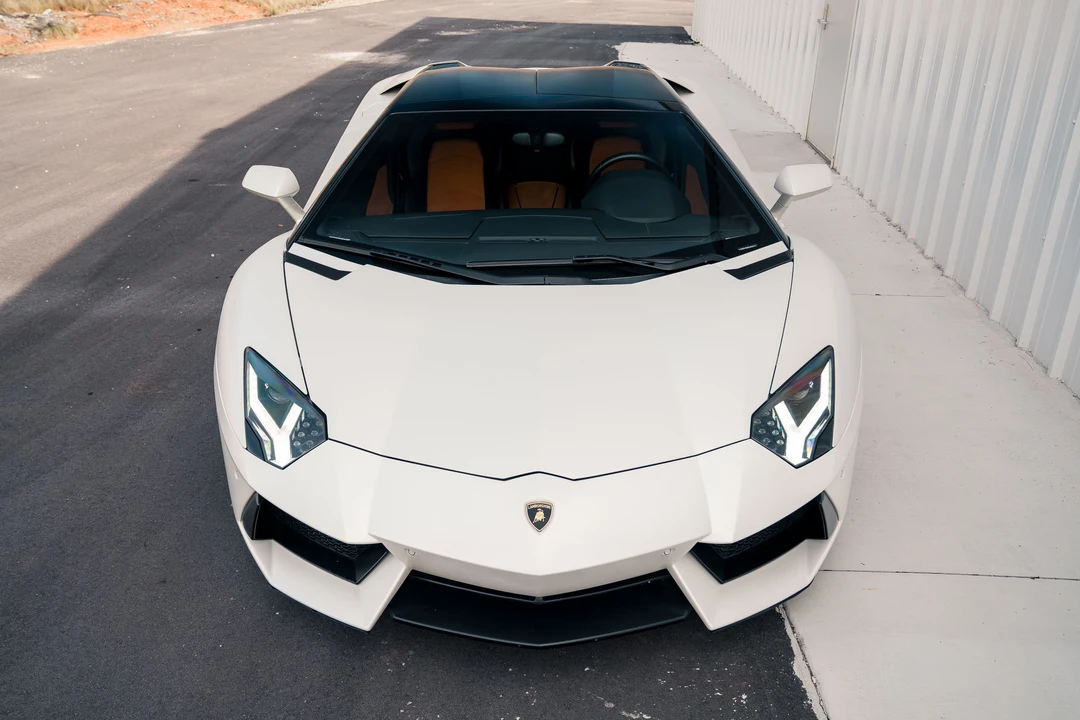 2014 Lamborghini Aventador LP700-4 - Image 5 of 31