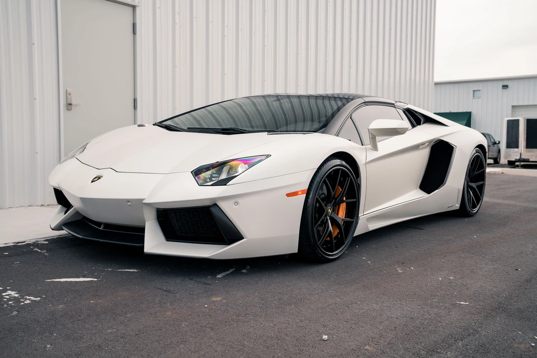 2014 Lamborghini Aventador LP700-4 - Image 4 of 31