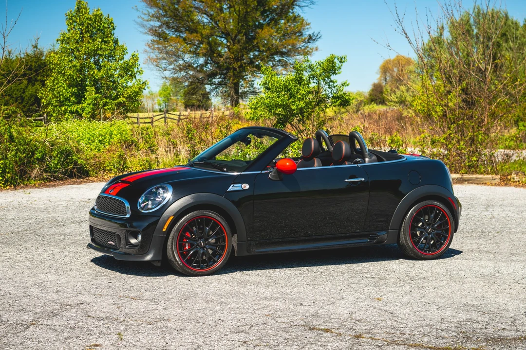 2014 Mini Coupe & Roadster - Image 19 of 31