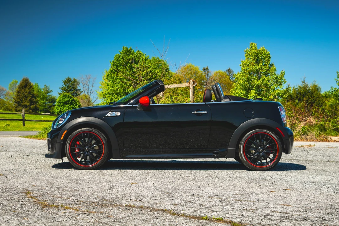 2014 Mini Coupe & Roadster - Image 21 of 31