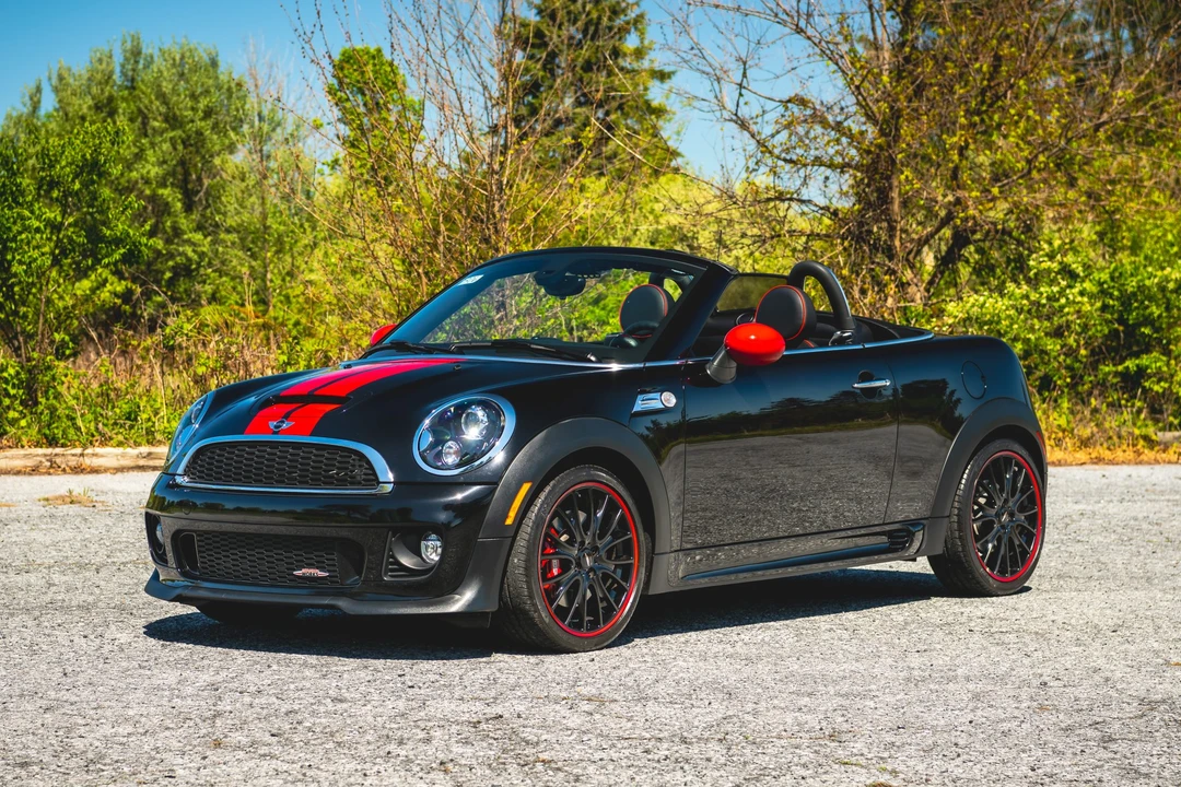 2014 Mini Coupe & Roadster - Image 15 of 31