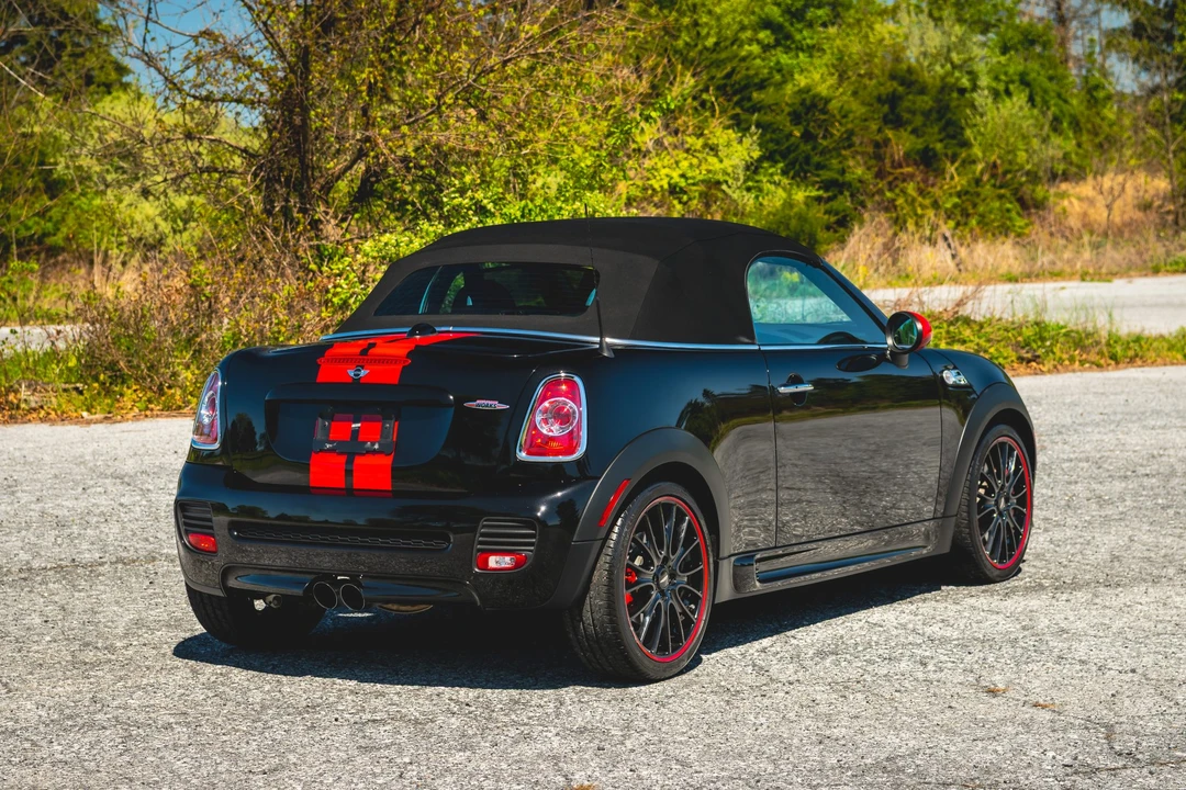 2014 Mini Coupe & Roadster - Image 7 of 31