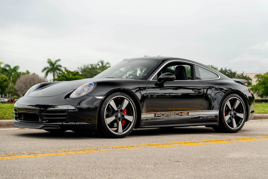 2014 Porsche 991 Carrera - Image 2 of 31