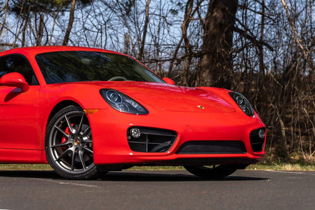 2014 Porsche 981 Cayman S - Image 19 of 31