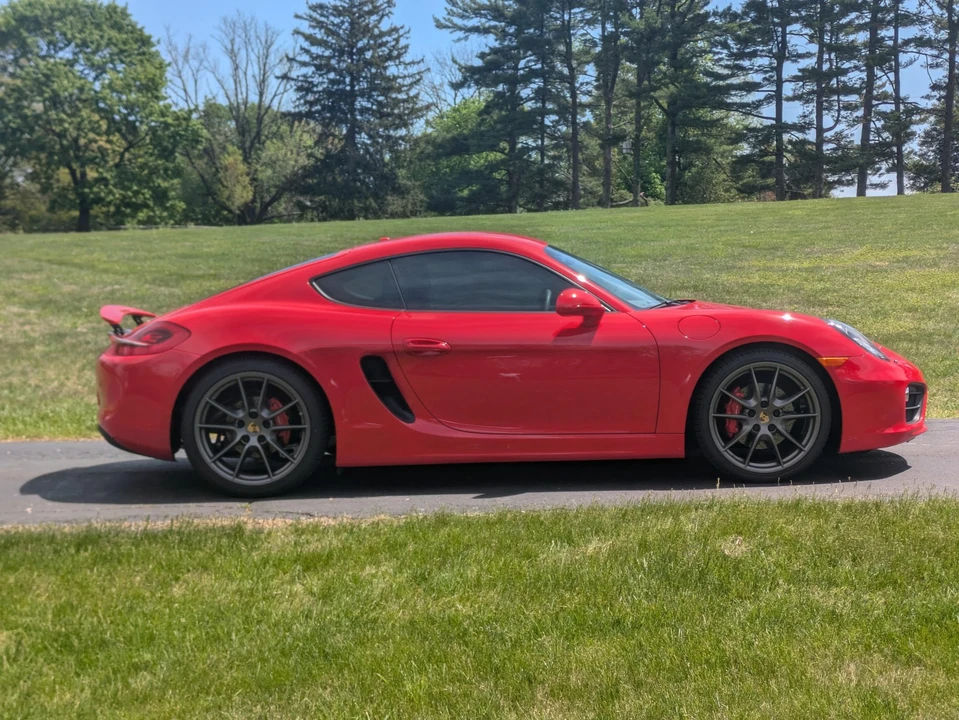 2014 Porsche 981 Cayman S - Image 13 of 31