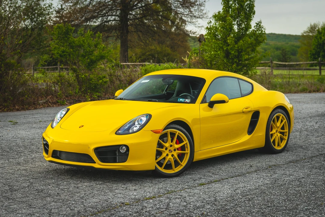 2014 Porsche 981 Cayman S - Image 7 of 31