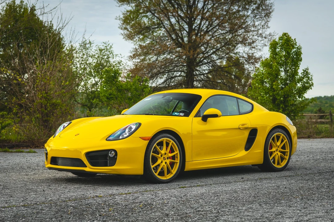 2014 Porsche 981 Cayman S - Image 16 of 31