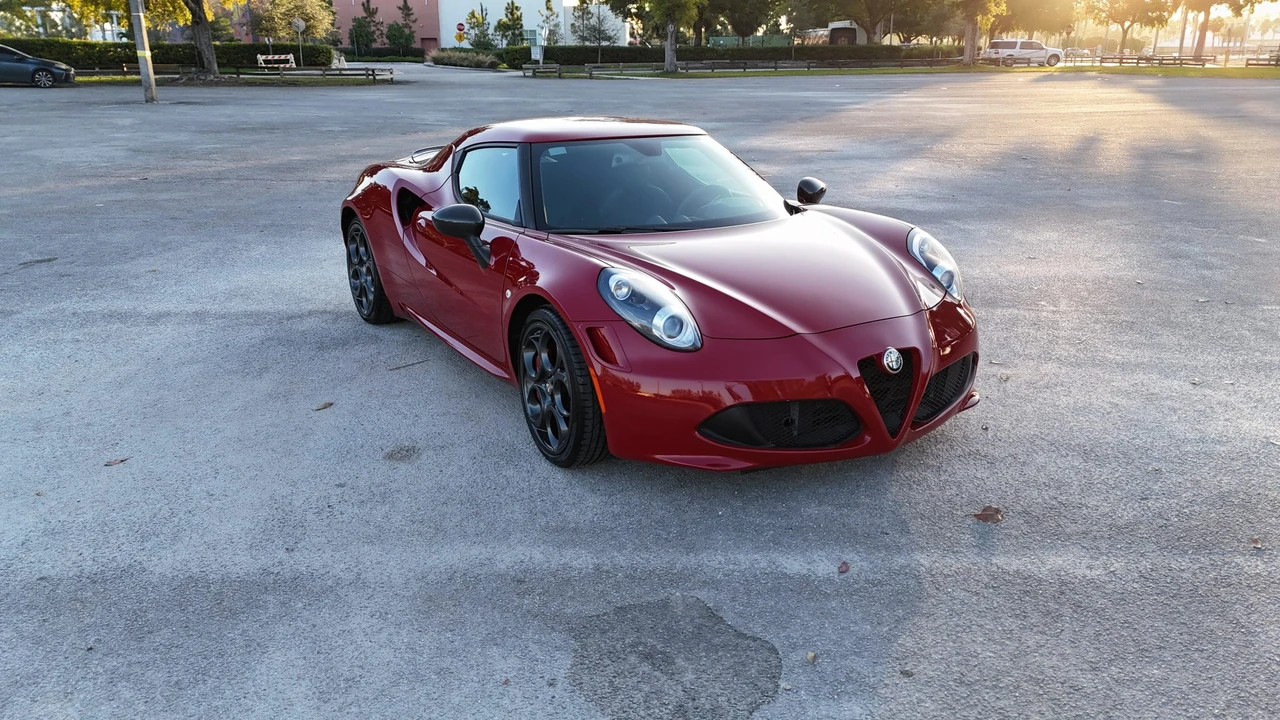 2015 Alfa Romeo 4C Coupe - Image 31 of 31