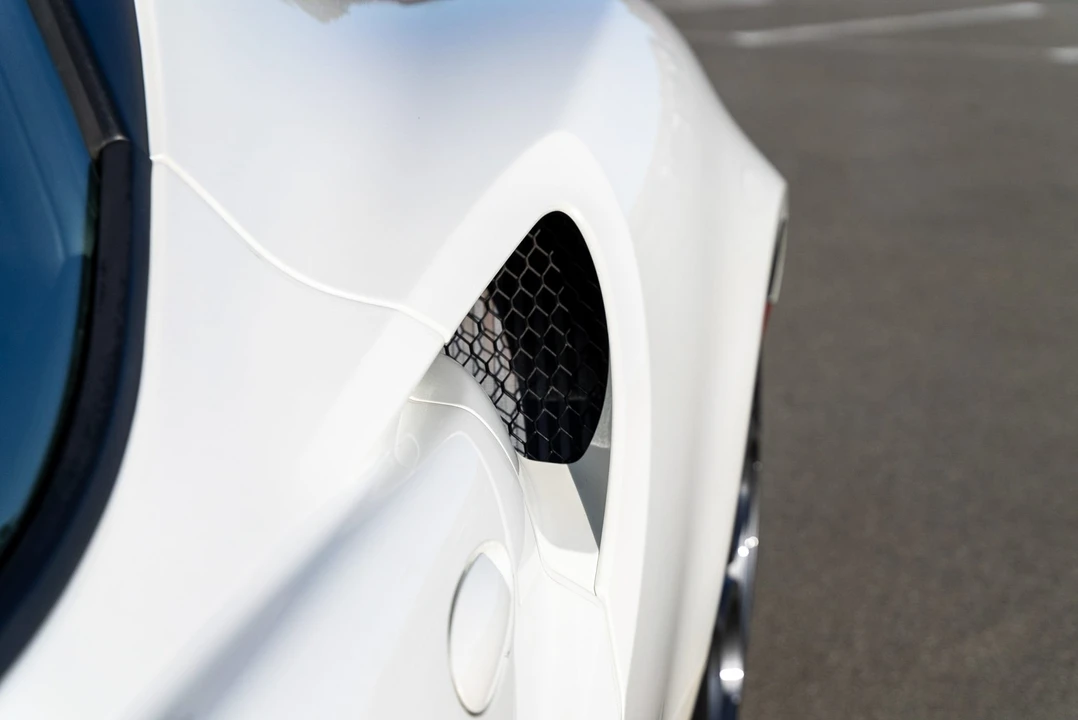 2015 Alfa Romeo 4C Coupe - Image 19 of 31