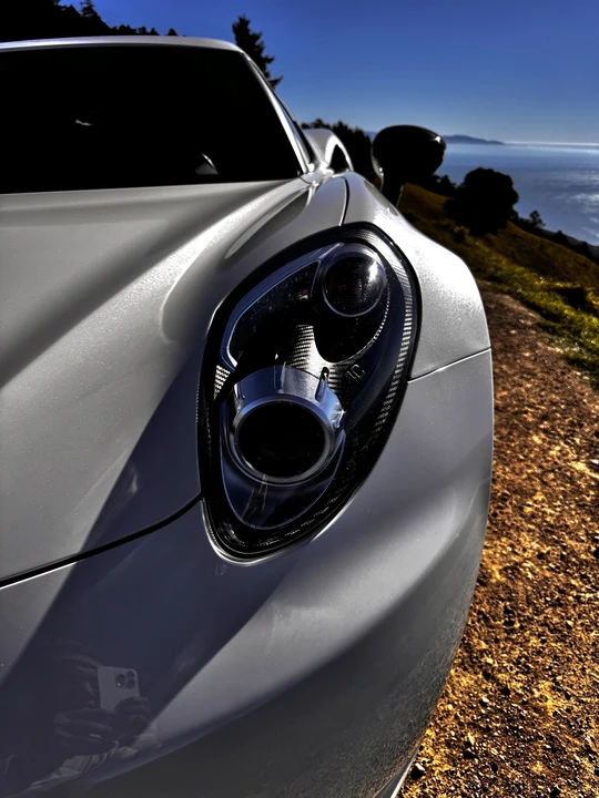 2015 Alfa Romeo 4C Coupe - Image 17 of 31