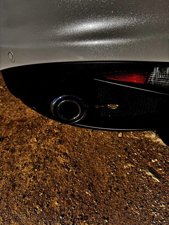 2015 Alfa Romeo 4C Coupe - Image 29 of 31
