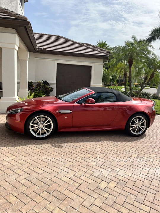 2015 Aston Martin V8 Vantage (2006-2017) - Image 27 of 31