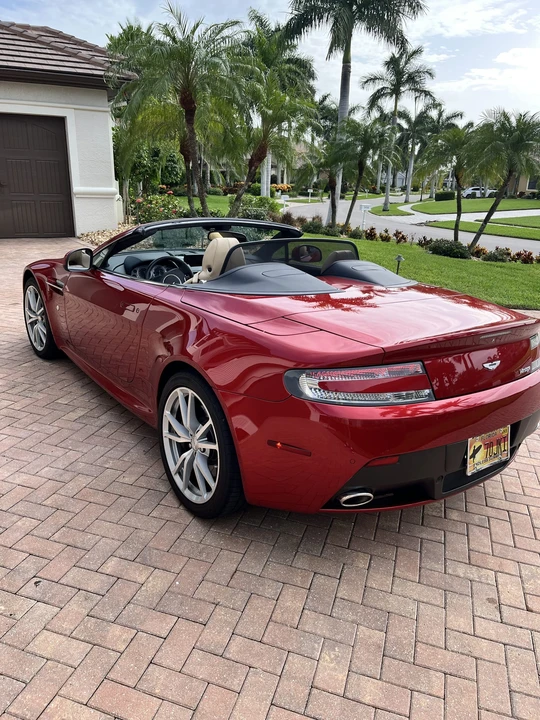 2015 Aston Martin V8 Vantage (2006-2017) - Image 14 of 31